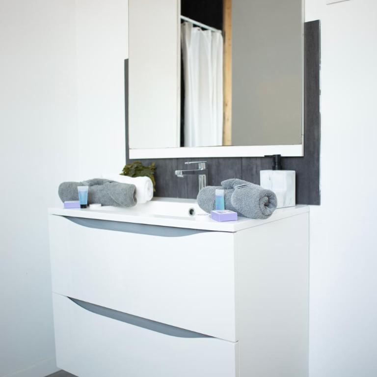 ++++ CENTRAL DUPLEX RENOVE 5 PIECES 150M2 A 8 MN DE LA PLACE DALTON ++++ - Appartement - 61