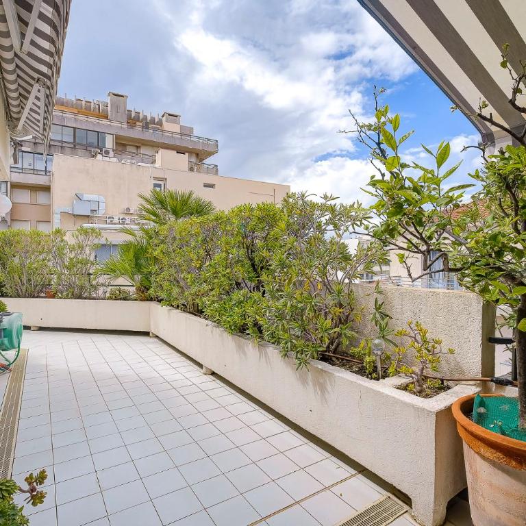 Le Cap St-Charles - Spacieux dernier étage - terrasses - climatisation - parking - Two-Bedroom Apartment - 32