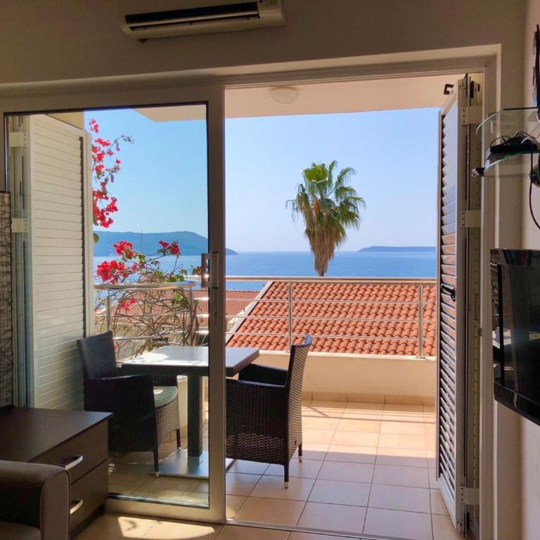 Boka Residence 7 - Apartment with Sea View - 3