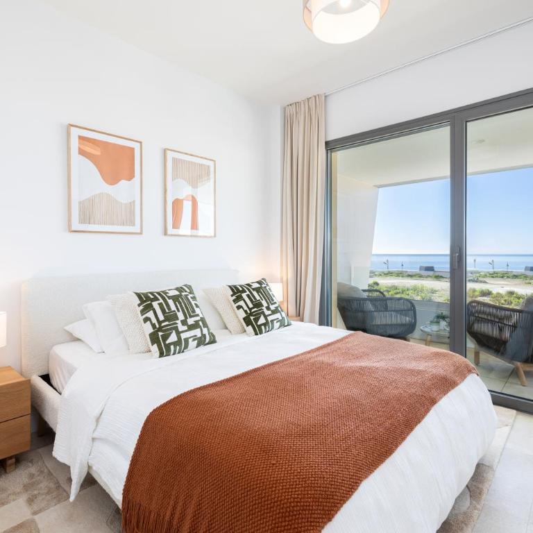 Luxury House Chaparral Golf E70 by AORA STAY - Casa de 3 dormitorios - 16