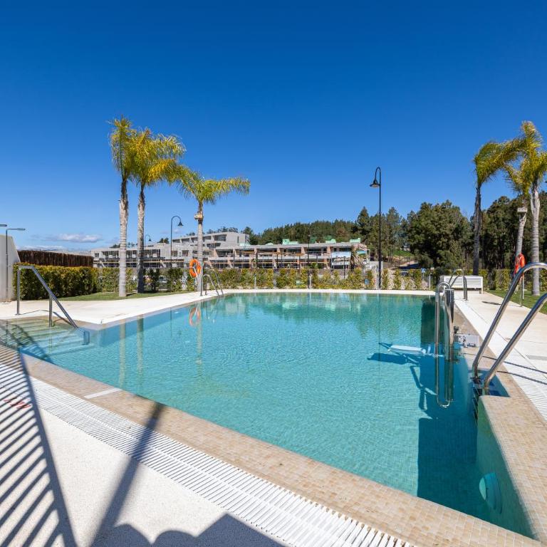 Luxury House Chaparral Golf E70 by AORA STAY - Casa de 3 dormitorios - 2