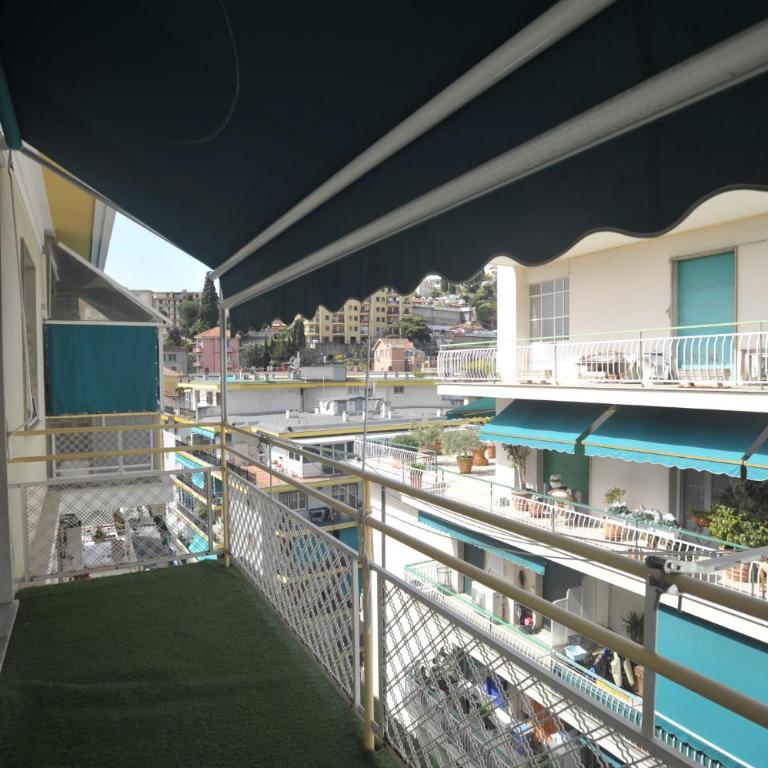 CASA ROSA LUCIA CENTRALE CON PARCHEGGIO - Two-Bedroom Apartment - 4