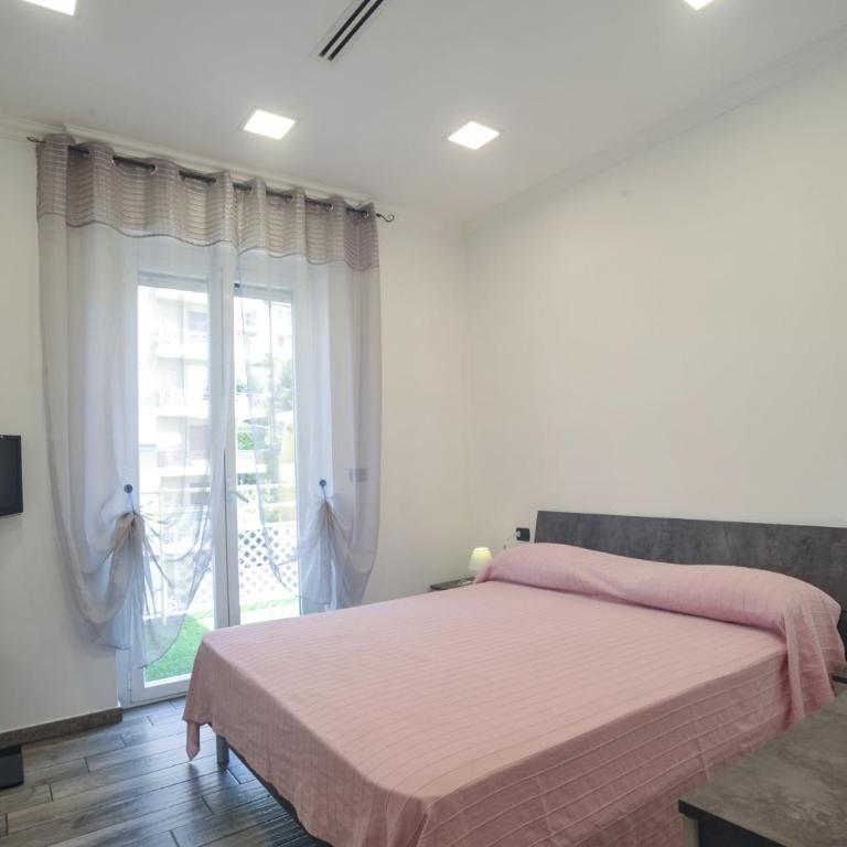 CASA ROSA LUCIA CENTRALE CON PARCHEGGIO - Two-Bedroom Apartment - 11