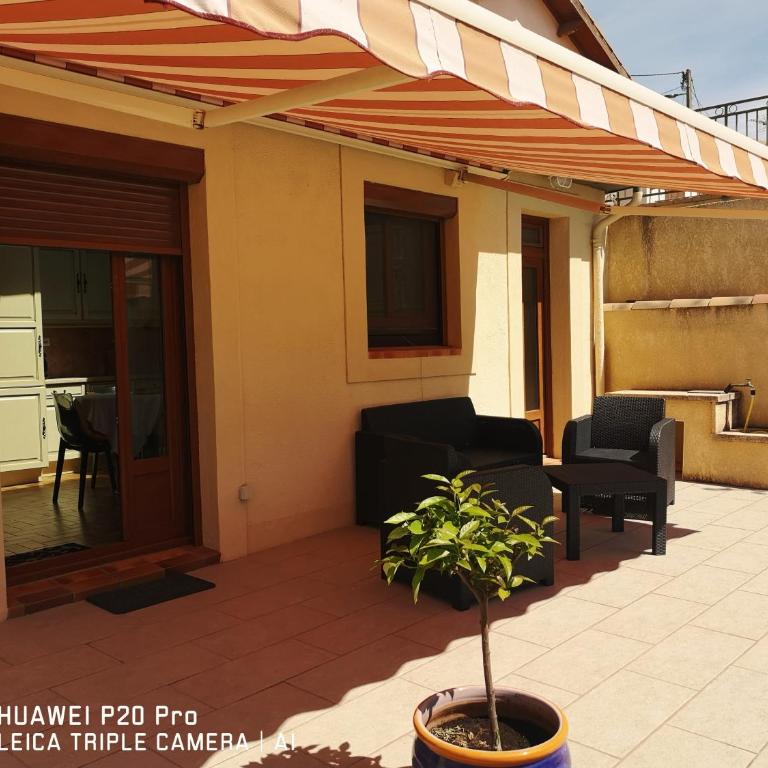 '' la crossette '' Charmante maison dans quartier calme - Maison 2 Chambres - 4