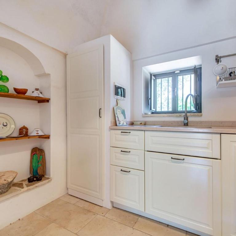 Trullo Fedele Grande125 - Happy Rentals - Three-Bedroom Villa - 5