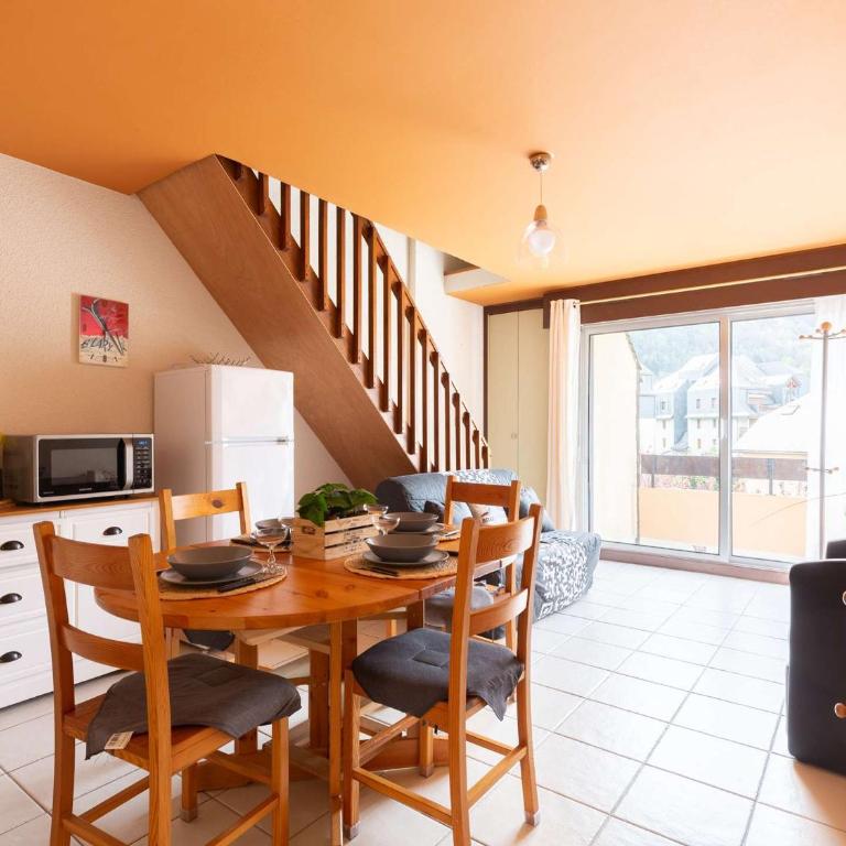 Duplex 6 personnes à Saint Lary village avec parking - FR-1-296-297 - Apartment (6 Erwachsene) - 3