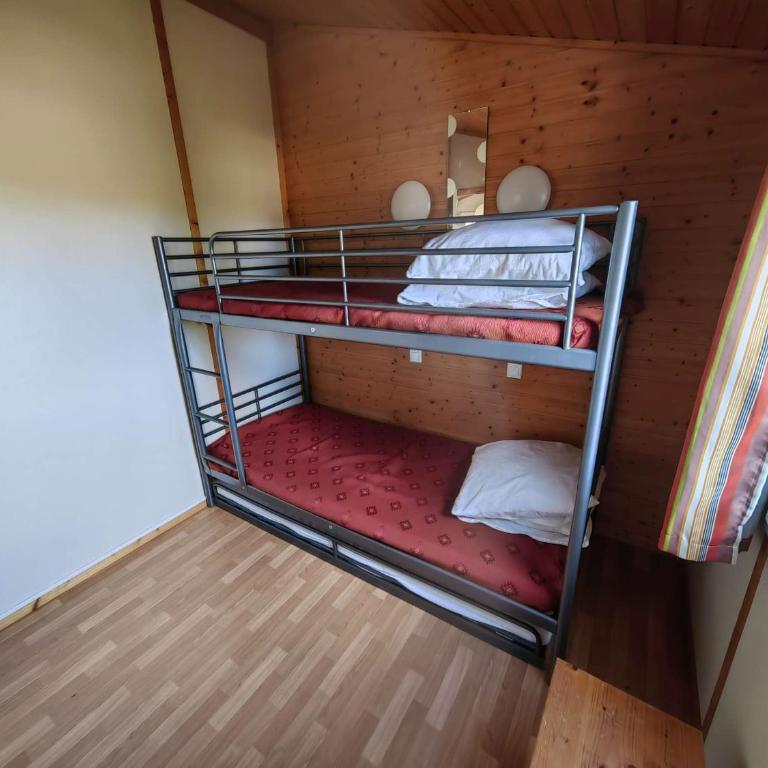 Chalet climatisé pour 6, calme avec piscine et parking - Chalet 2 Chambres - 12