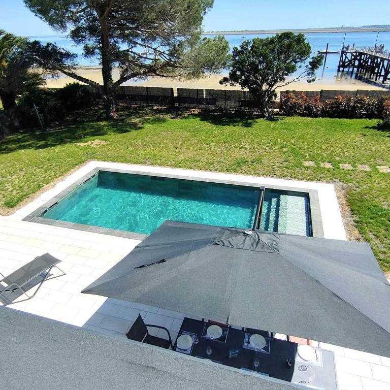 Villa 12 pers avec piscine chauffée et vue exceptionnelle, première ligne Bassin d'Arcachon - Villa 3 Chambres - 1