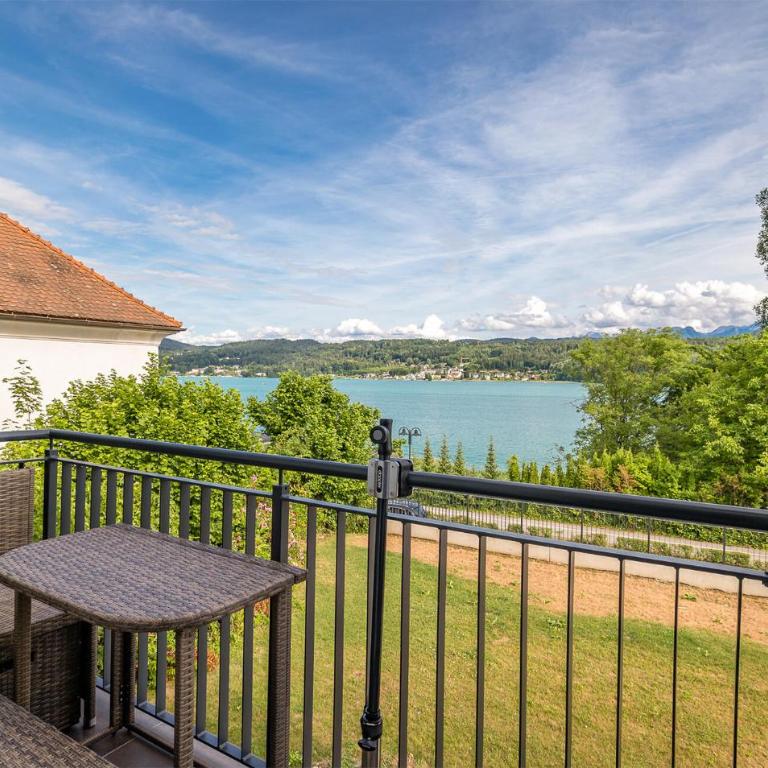 Seeblick-Apartment In Velden - Apartment mit 2 Schlafzimmern - 1