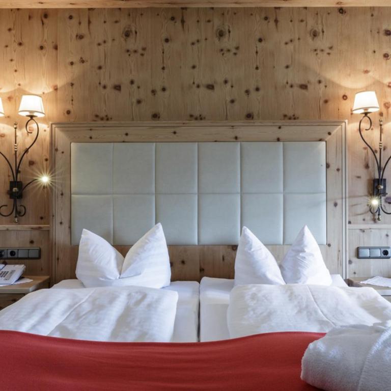 Natur- und Aktivresort Reiterhof - Doppelzimmer Zirbenwald - 1
