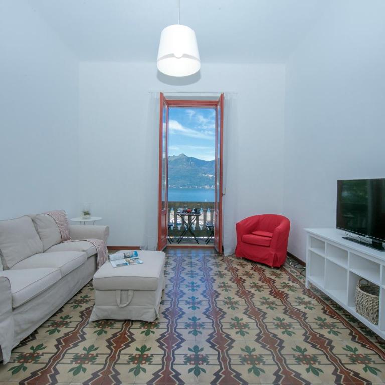 Residenza Oleandro - Lake View Balcony in Luino Center - Happy Rentals - Apartment with Balcony - 3