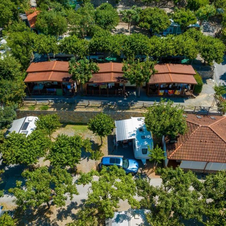 Campeggio Pian Dei Boschi - Casa Mobile (4 Adulti) - 9