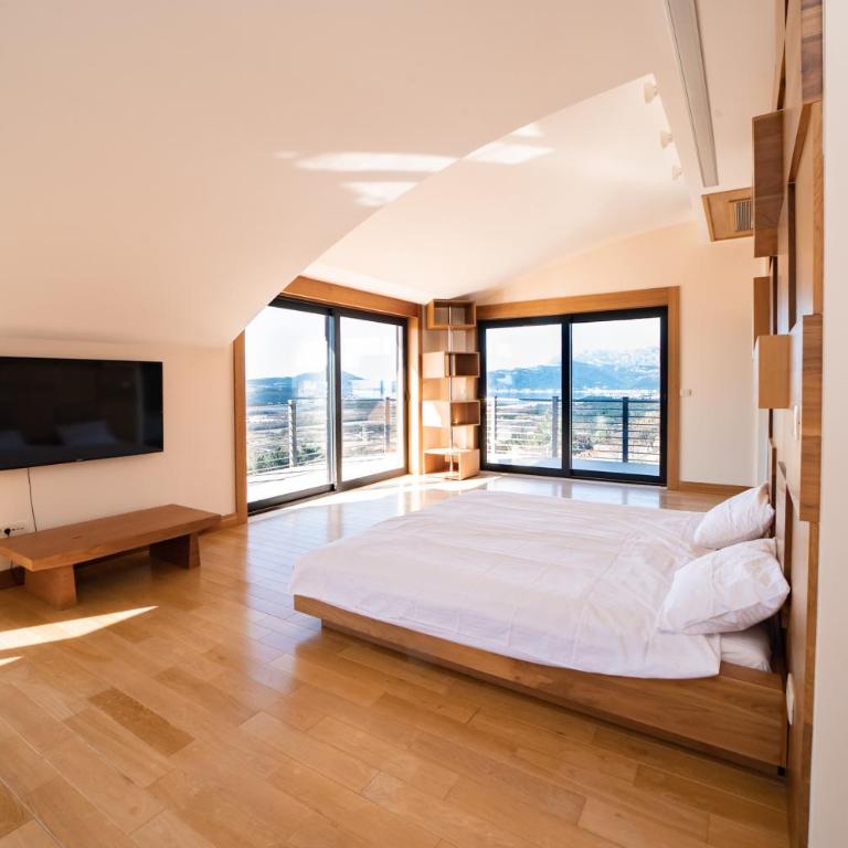 Villa Tivat Bay View - Villa - 13