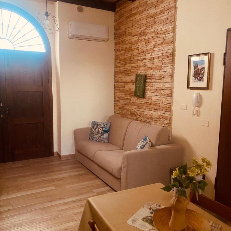 Isolabella - Appartamentino su 2 Livelli - 7