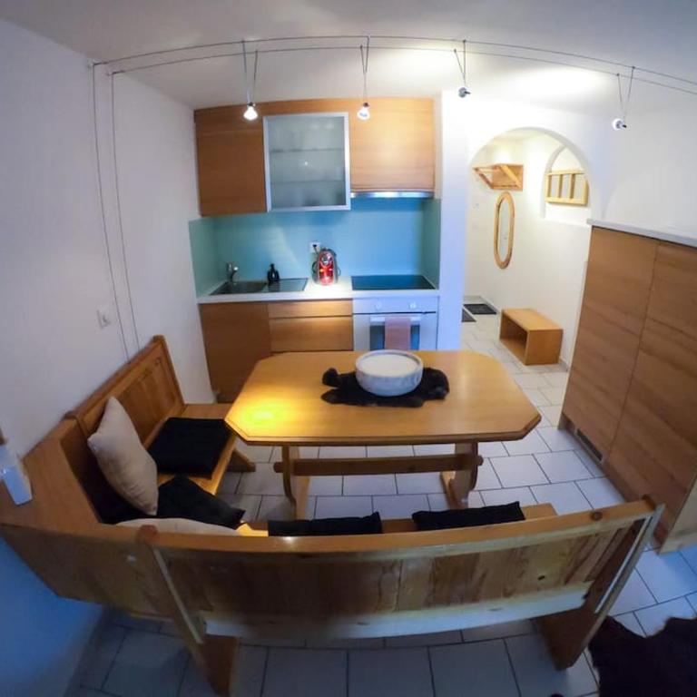 Private apartment with parking spot in the center - Apartment mit 1 Schlafzimmer - 3