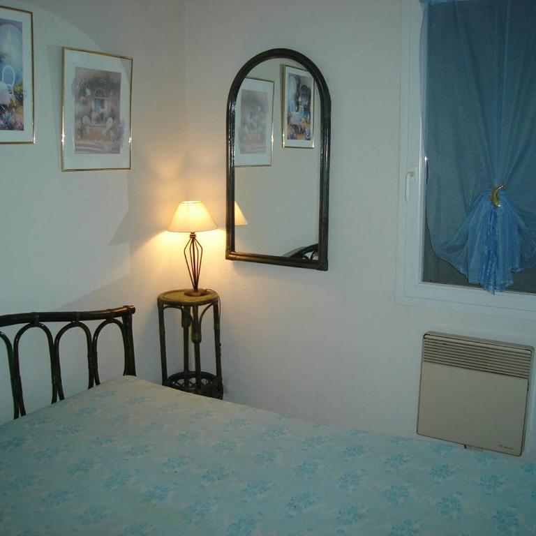 OREE DU GOLF II Agréable T3 traversant piscine côté golf Richelieu Cap d'Agde - Apartment - Ground Floor - 5