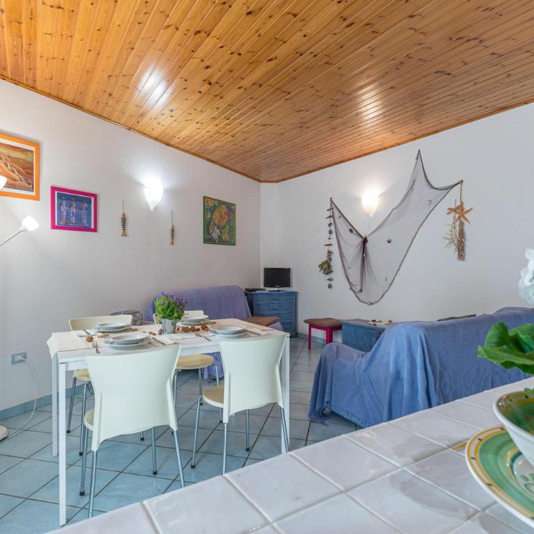 Blue&Green House With Shared Pool - Happy Rentals - Appartamento con Terrazza - 11