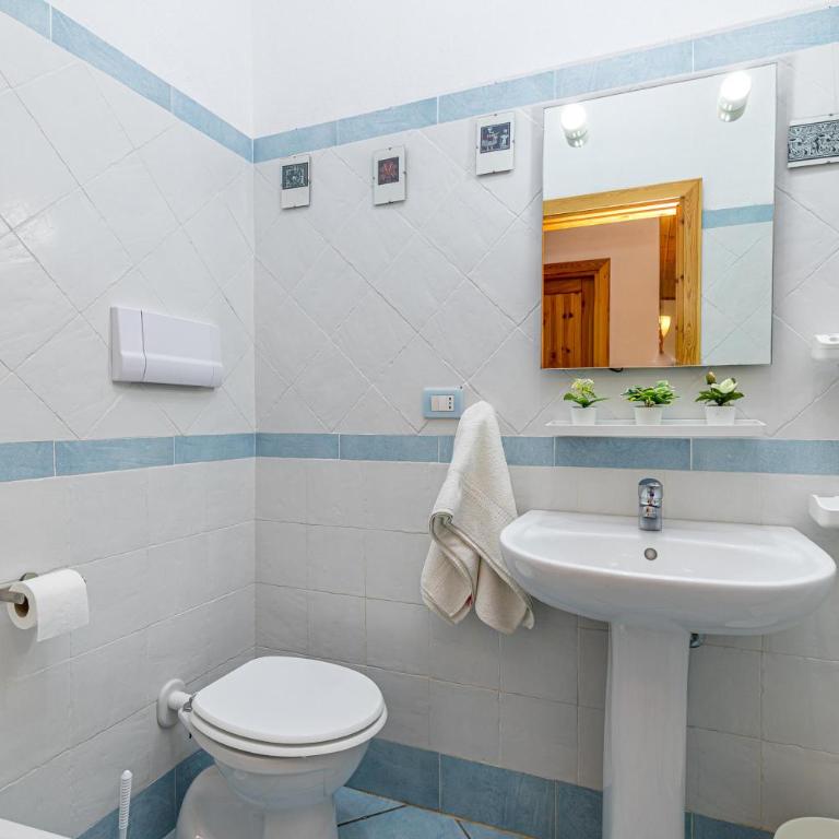 Blue&Green House With Shared Pool - Happy Rentals - Appartamento con Terrazza - 14
