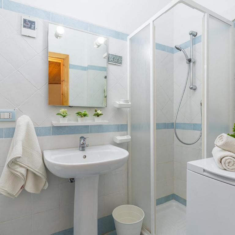 Blue&Green House With Shared Pool - Happy Rentals - Appartamento con Terrazza - 7