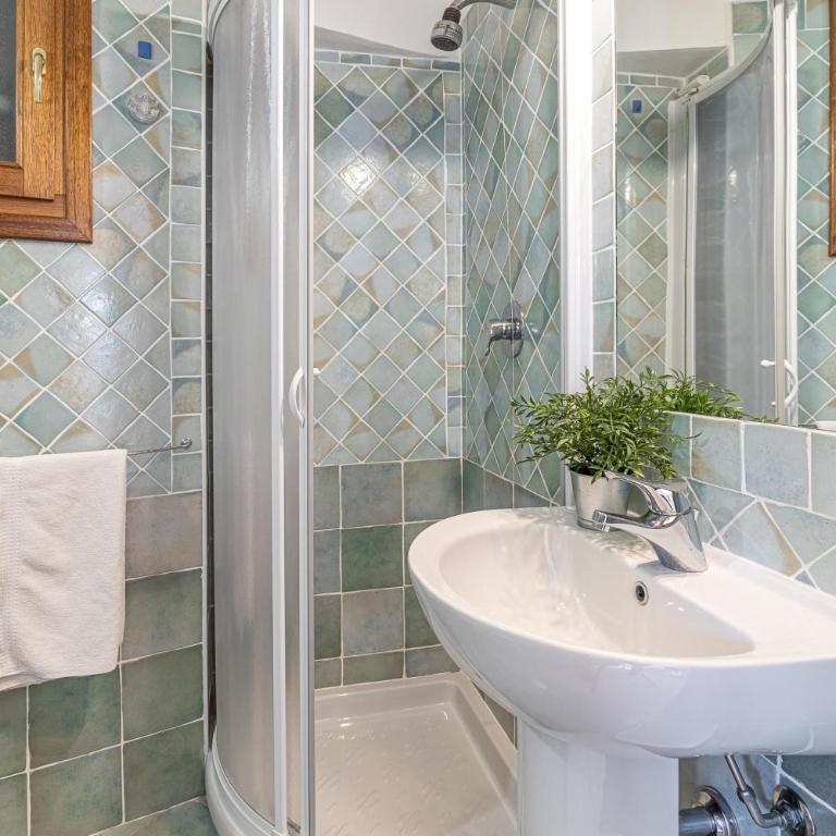 Villetta Franca 100m From The Beach - Happy Rentals - Villa con Vista Mare - 17