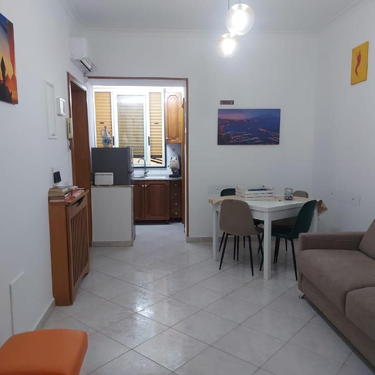 Casa Genoveffa Napoli Centro - Appartamento con 2 Camere da Letto - 7