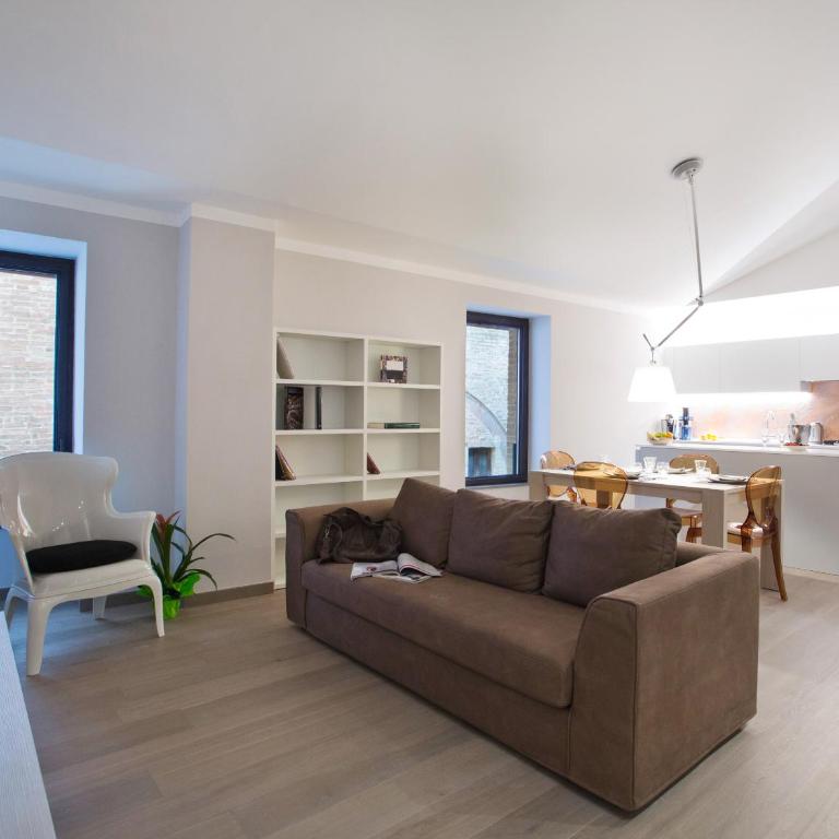 IL TOLOMEI - Central in the Middle of Main Street - Deluxe Apartment - 1
