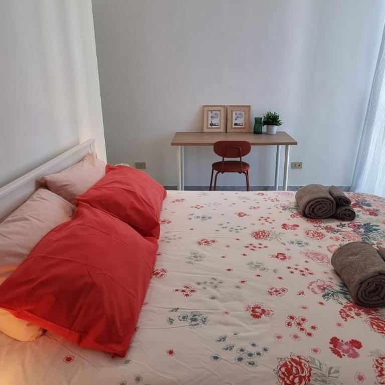 La casa di Alessandro - Two-Bedroom Apartment - 9