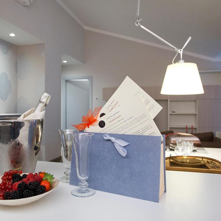 IL TOLOMEI - Central in the Middle of Main Street - Deluxe Apartment - 9