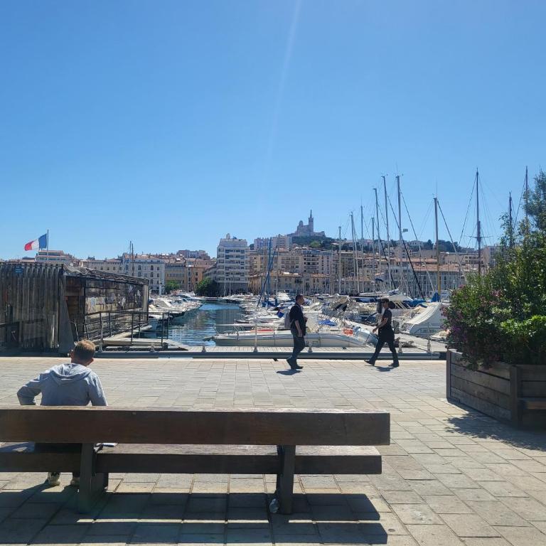 Superbe Appartement, vue Notre Dame de la Garde, Vieux port - Appartement 2 Chambres - 40