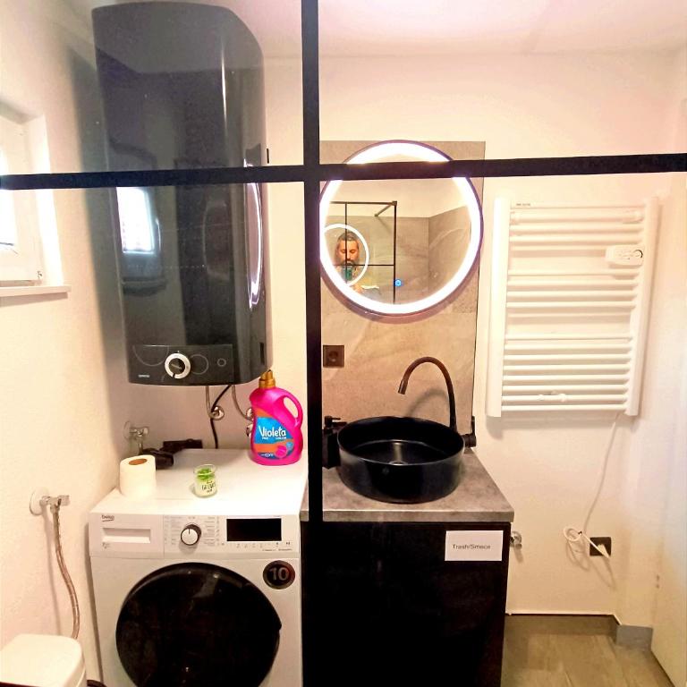 LuxApart Bjelave City Centar free parking - Deluxe Apartment - 23