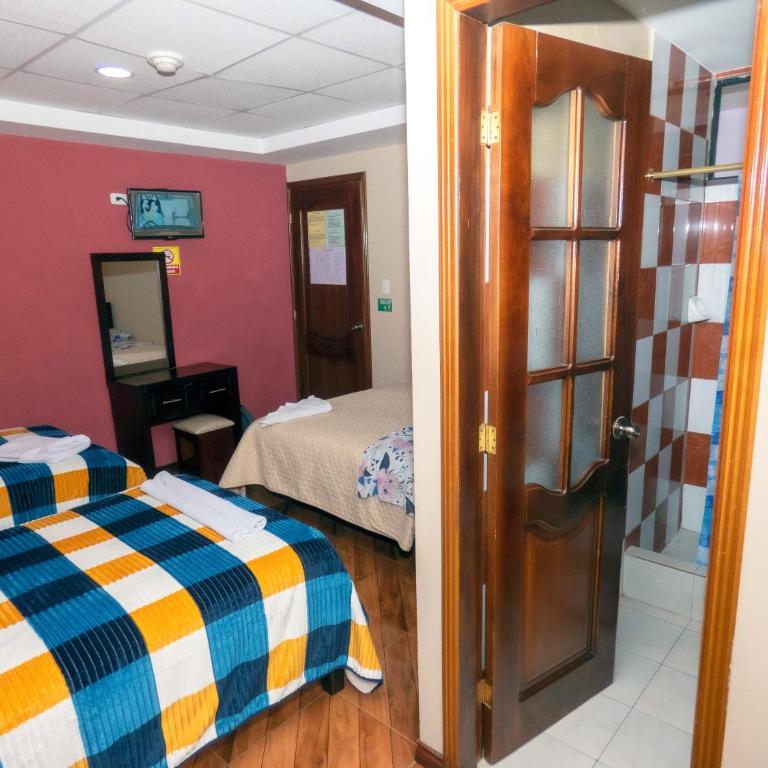 Hotel El Ejido - Habitación Triple - 4