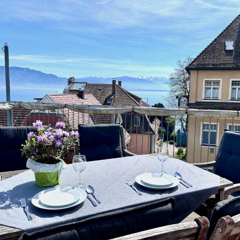 Ferienwohnung Seesicht -Maisonette mit Dachterrasse im Insel-Altstadthaus - Apartment with Lake View - 6