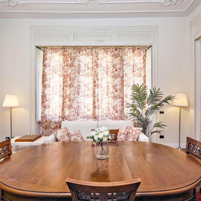 Three-room apartment in Como center - Appartamento con 2 Camere da Letto - 19