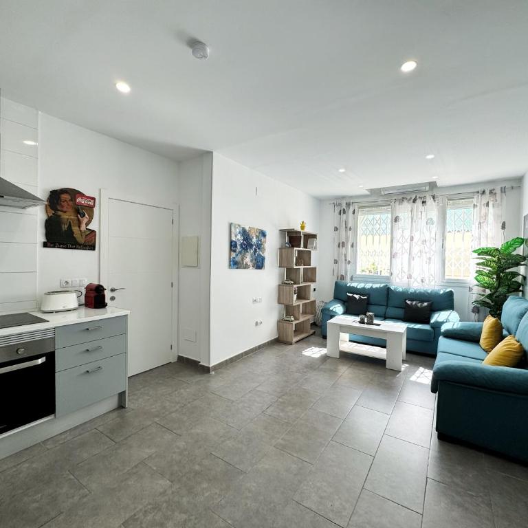 DOMuum Holidays - PINO ALTO - Three-Bedroom Apartment - 9