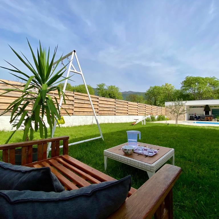 Vestovis Holiday House - One-Bedroom House - 3