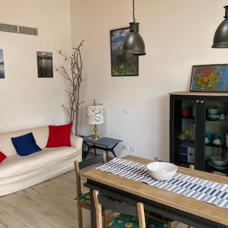 Villa Carlotta Bianca vacation home apartment with swimming Pool - Appartamento con 2 Camere da Letto - 13