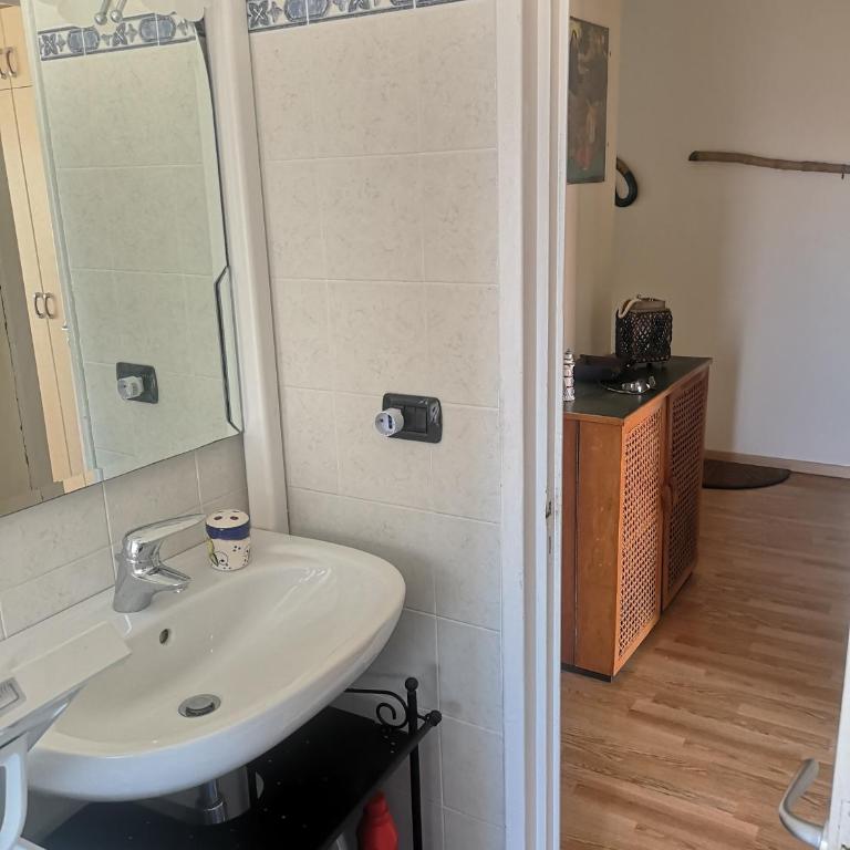 Geko Home - Appartamento con 2 Camere da Letto - 14