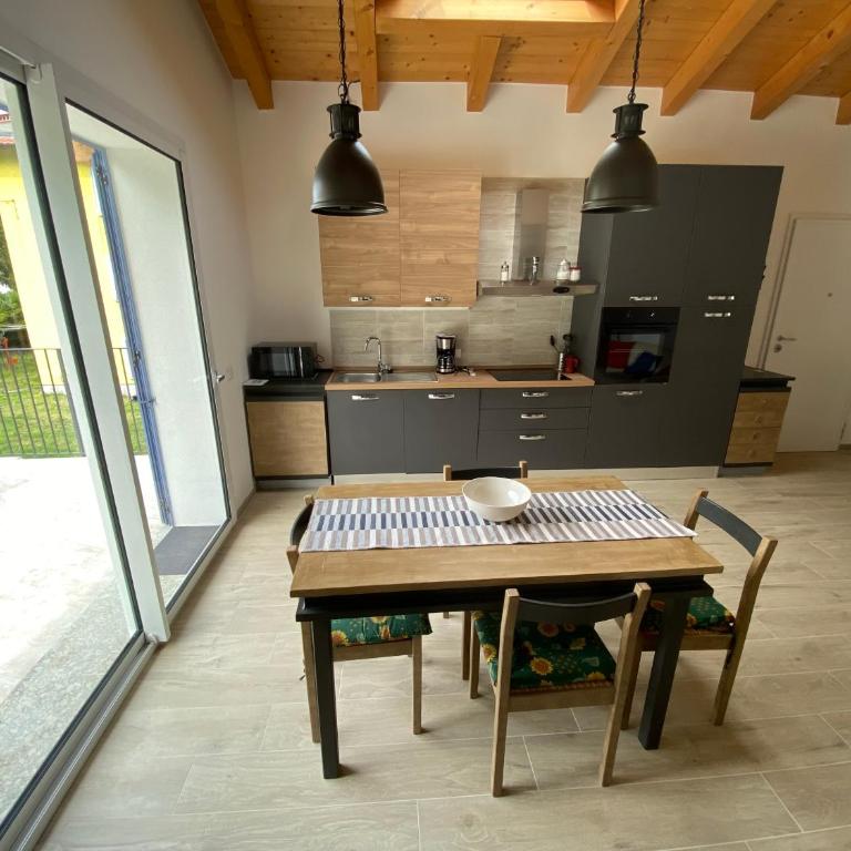 Villa Carlotta Bianca vacation home apartment with swimming Pool - Appartamento con 2 Camere da Letto - 11
