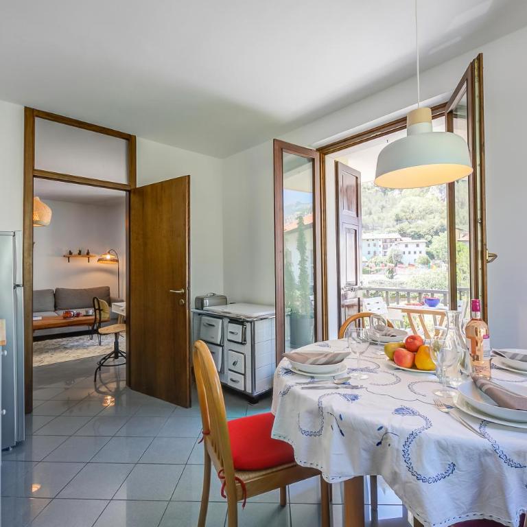 The Rock View - Happy Rentals - Apartment with Balcony - 4