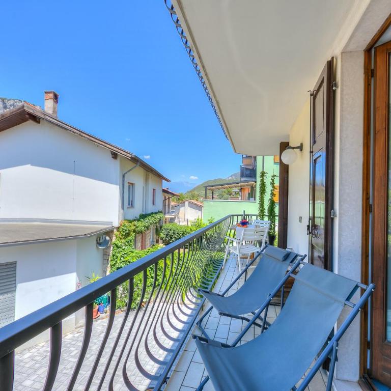 The Rock View - Happy Rentals - Apartment with Balcony - 19