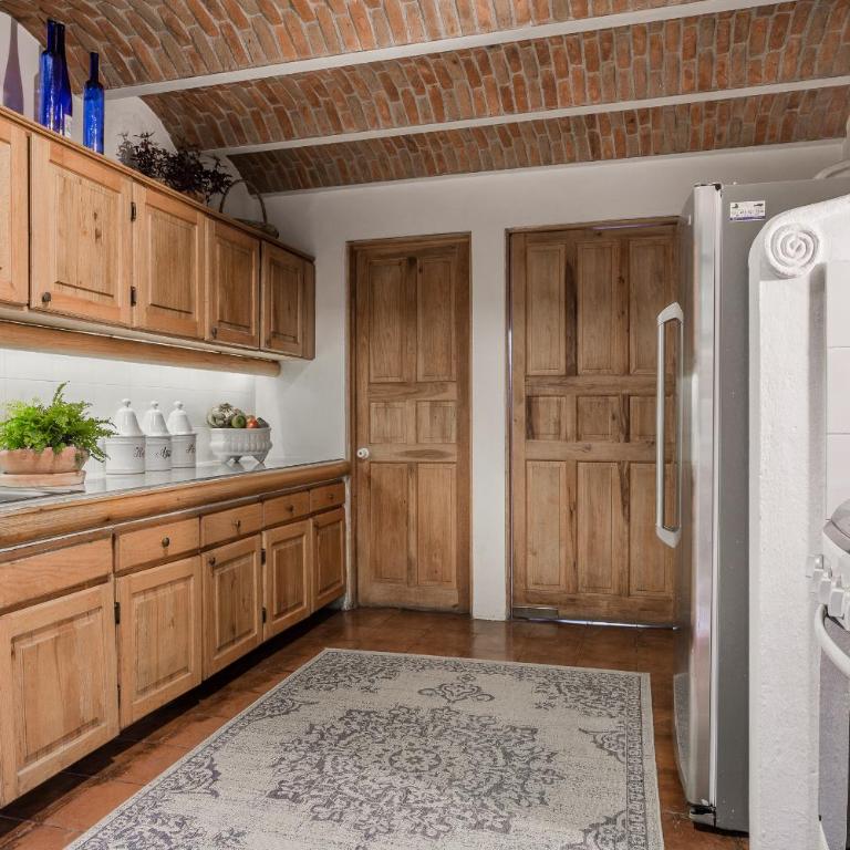 Casa Tranquilo, 4BR Home by Rosewood with Hot Tub - Villa - 31