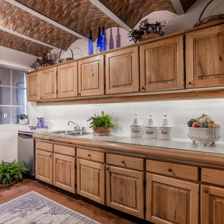 Casa Tranquilo, 4BR Home by Rosewood with Hot Tub - Villa - 32