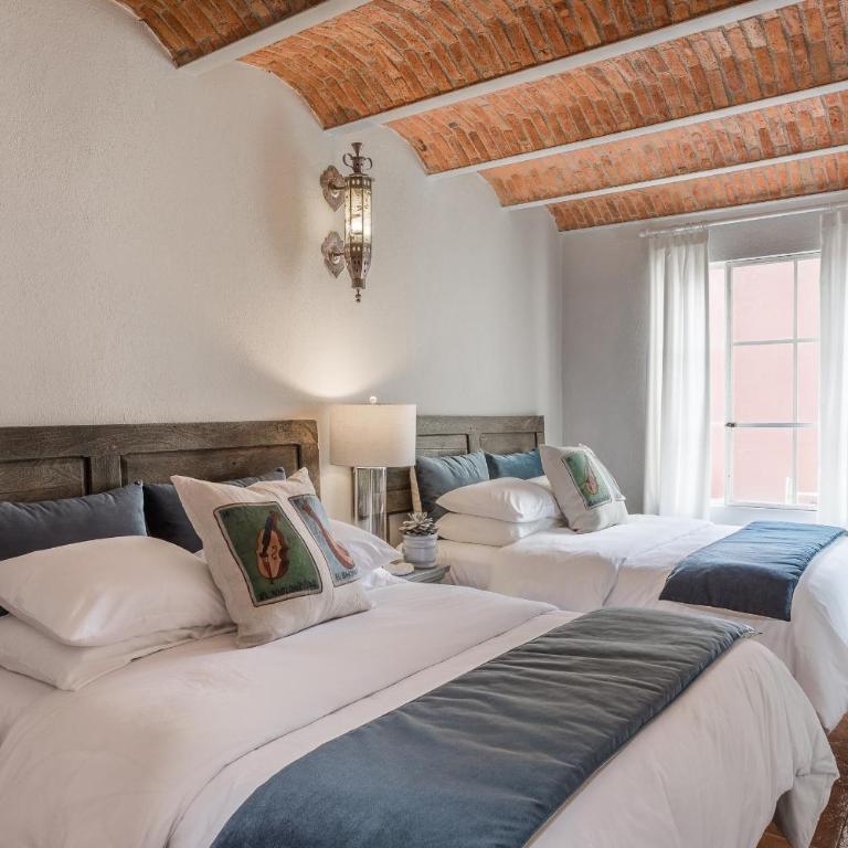 Casa Tranquilo, 4BR Home by Rosewood with Hot Tub - Villa - 16