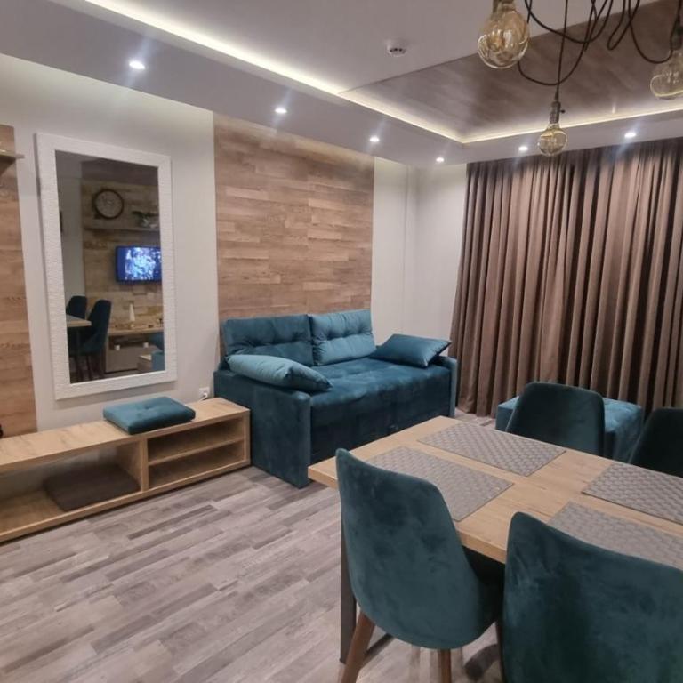 Apartman Premier 32 Milmari - One-Bedroom Apartment - 1