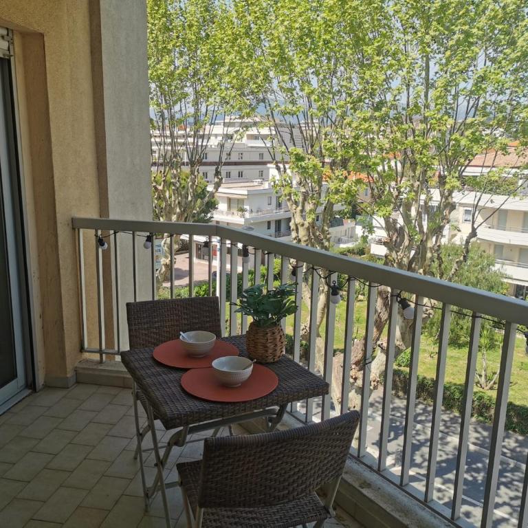 Appartement privé à 50 m de la mer, résidence avec piscine - Appartement 1 Chambre - 12