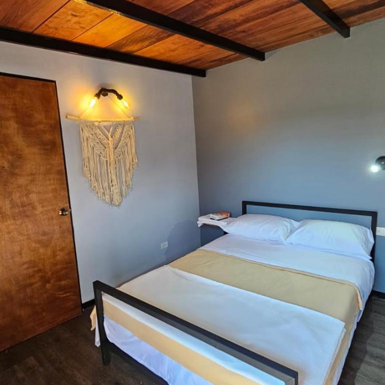 Casa Columpio - Deluxe Double Room - 1