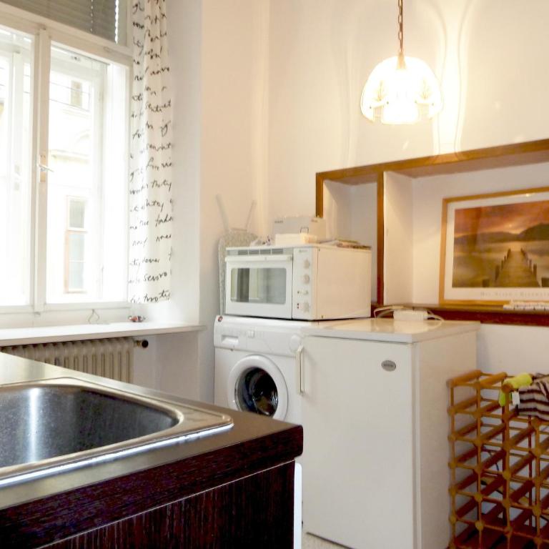 Apartment Jakominiplatz - Apartamento de 1 dormitorio con balcón - 6