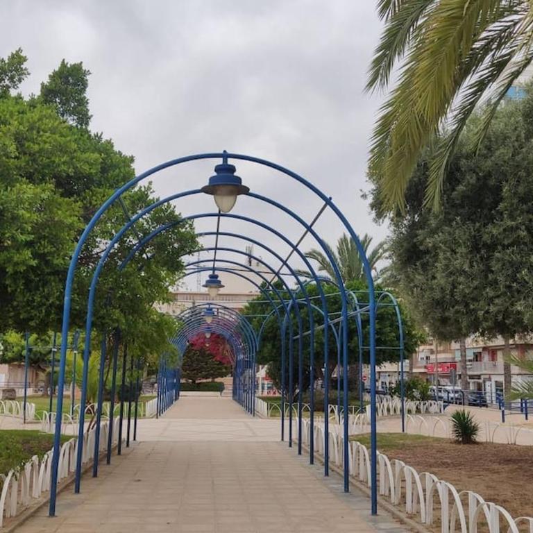 Santa Pola con tres dormitorios playa Levante - Apartamento de 3 dormitorios - 64