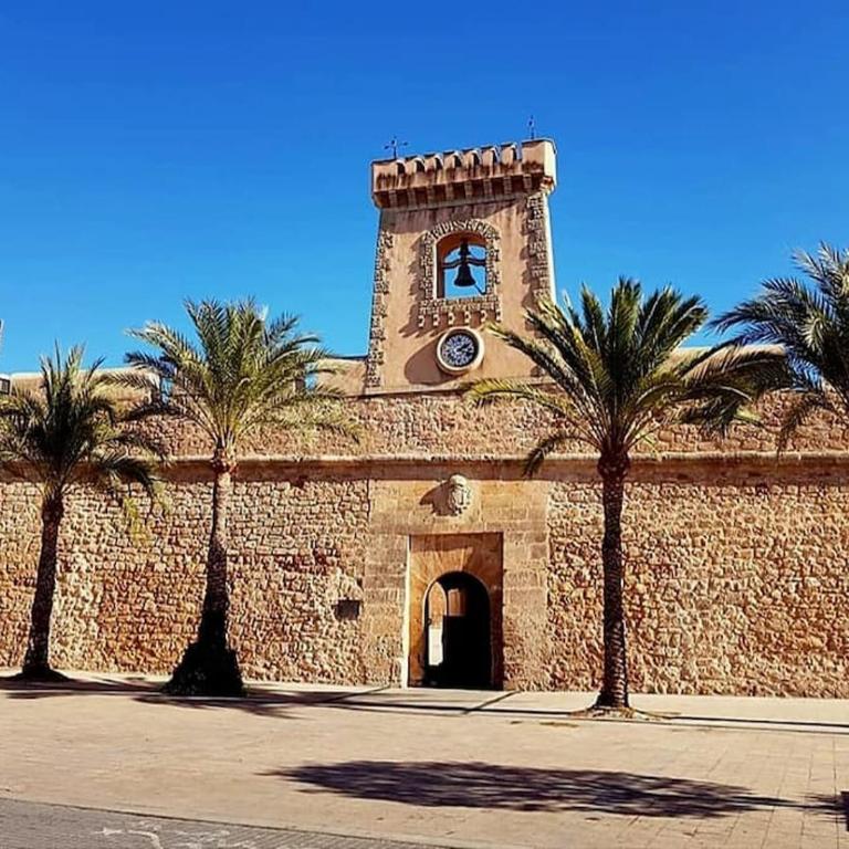 Santa Pola con tres dormitorios playa Levante - Apartamento de 3 dormitorios - 72