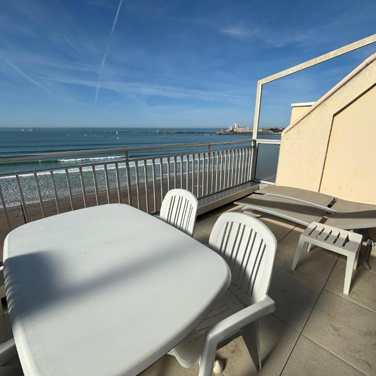 Appartement 3 pièces face plage avec terrasse et garage - Les Sables d'Olonne - FR-1-197-388 - Apartment (6 Adults) - 23